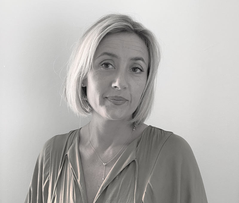 SANDRINE PROTHESISTE CAPILLAIRE FRÉJUS 4 SANDRINE PROTHESISTE CAPILLAIRE FRÉJUS opalescence sandrine2 stylist katsura
