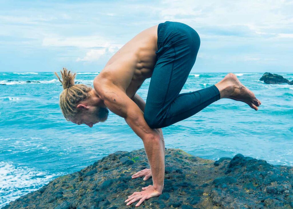 pratiquer le yoga pour oxygéner son cuir chevelu